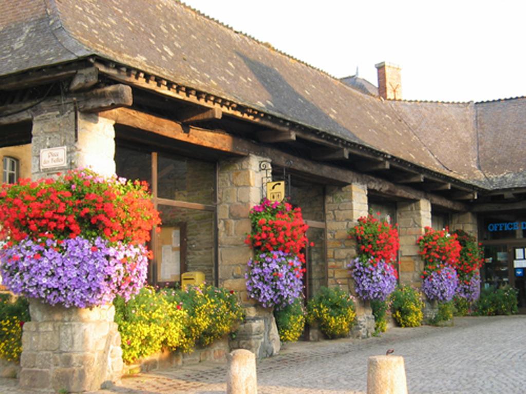 Bed and Breakfast Les Locations Du Puits Rochefort-en-Terre Esterno foto